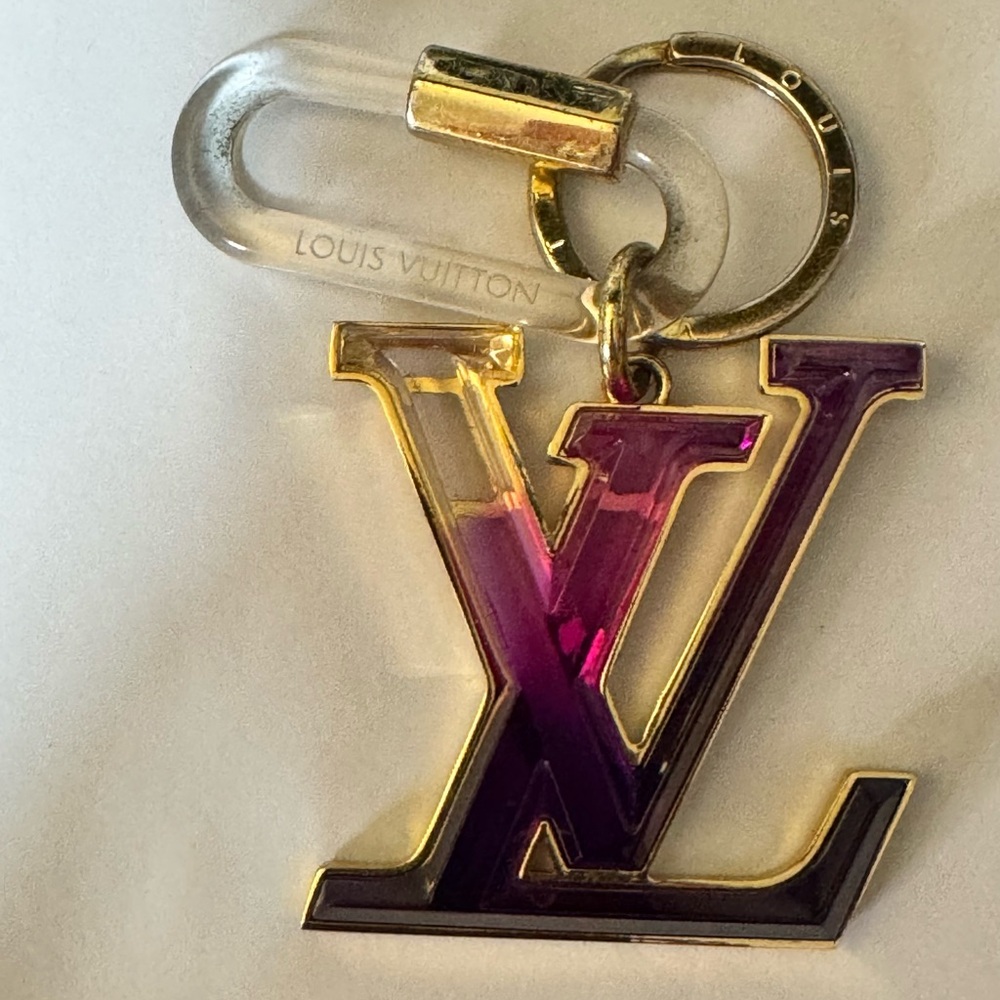 Louis Vuitton Key Ring Holder Louis Vuitton Limited Edition Prism Keyring